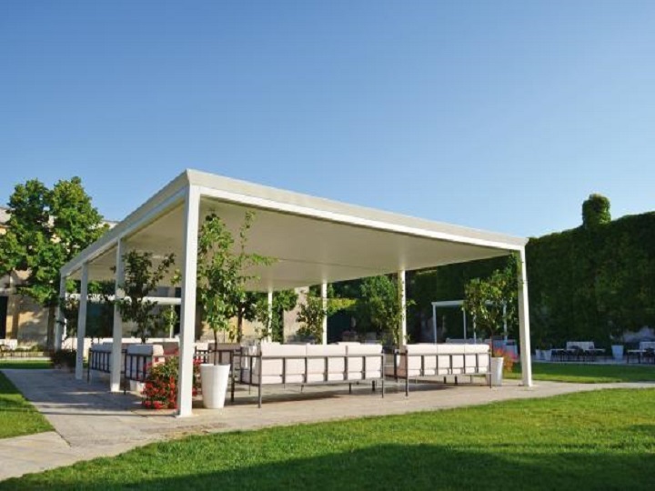 PERGOLE IN FERRO AUTOPORTANTI